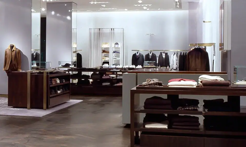 HOLT RENFREW — project photograph 2