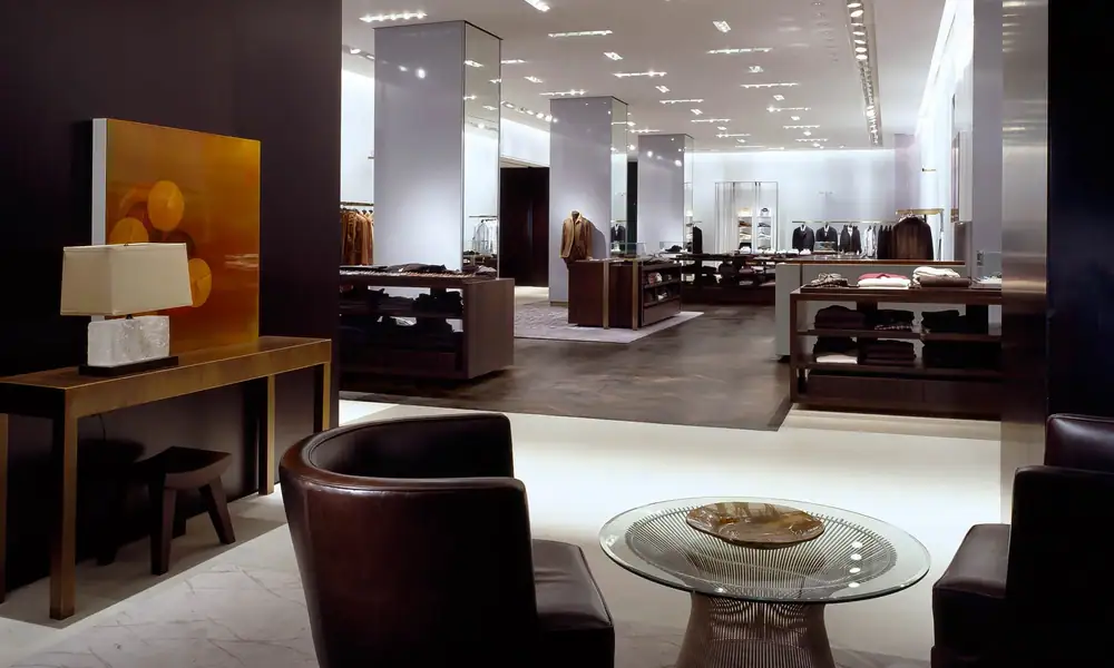 HOLT RENFREW — project photograph 5